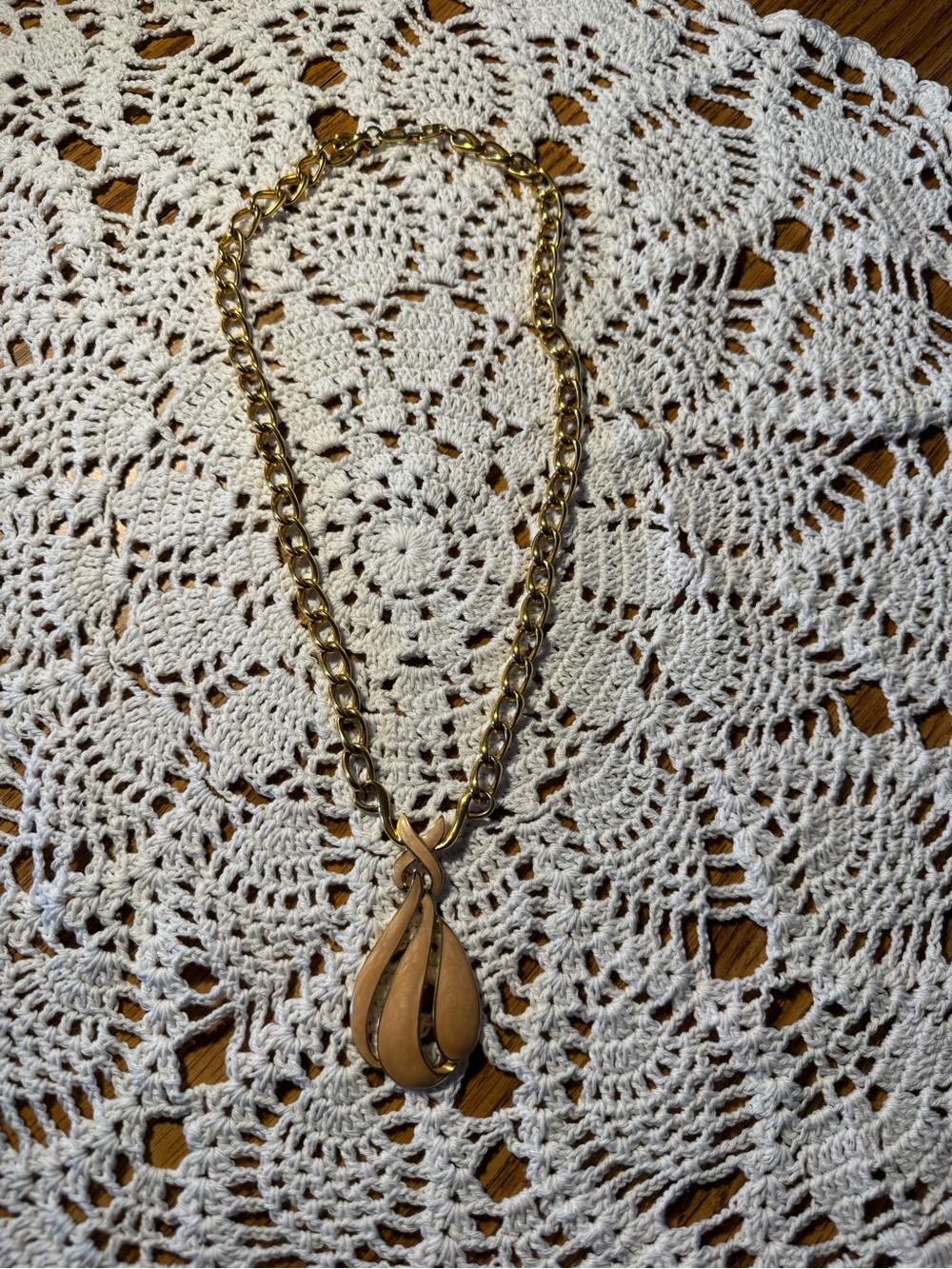 Napier vintage gold-tone chain necklace with a peach enamel teardrop and ribbon